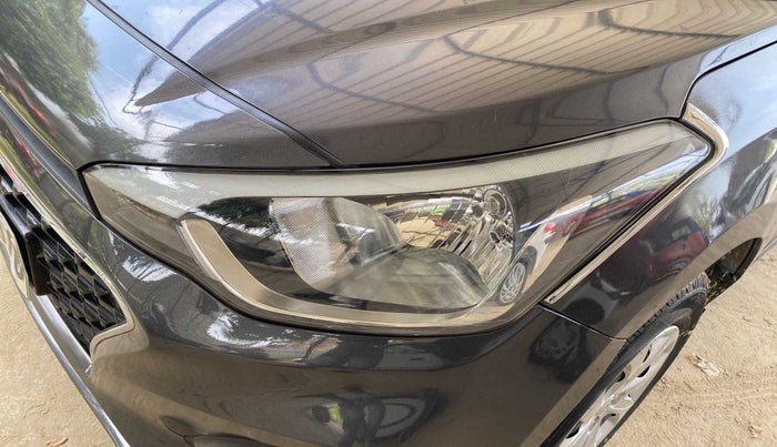 2020 Hyundai Elite i20 MAGNA PLUS 1.2, Petrol, Manual, 40,236 km, Left headlight - Minor scratches