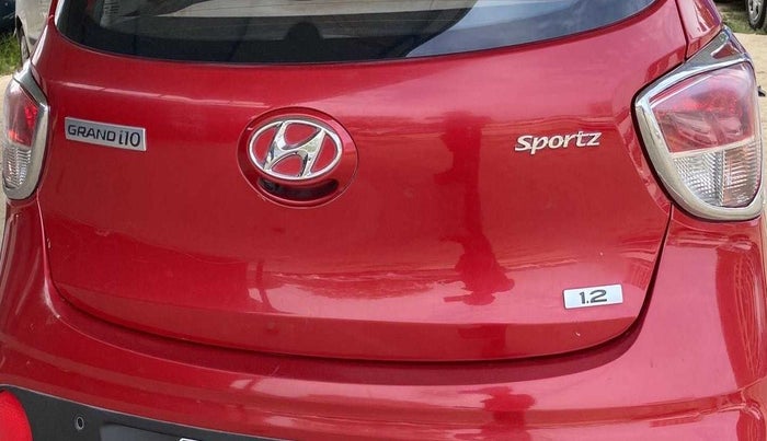 2019 Hyundai Grand i10 SPORTZ 1.2 KAPPA VTVT, Petrol, Manual, 25,555 km, Dicky (Boot door) - Minor scratches