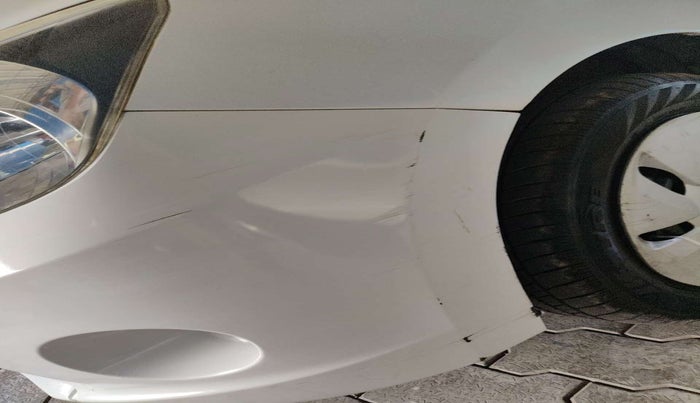 2015 Maruti Celerio VXI AMT, CNG, Automatic, 89,686 km, Front bumper - Minor scratches