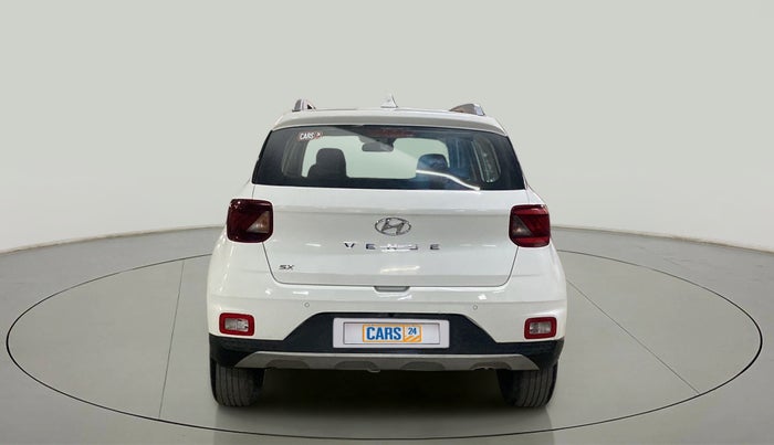 2021 Hyundai VENUE SX 1.5 CRDI, Diesel, Manual, 33,718 km, Back/Rear