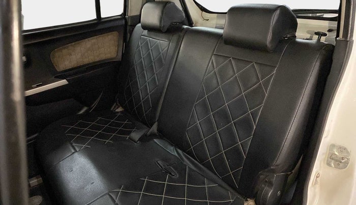 2015 Maruti Wagon R 1.0 VXI, Petrol, Manual, 56,277 km, Right Side Rear Door Cabin