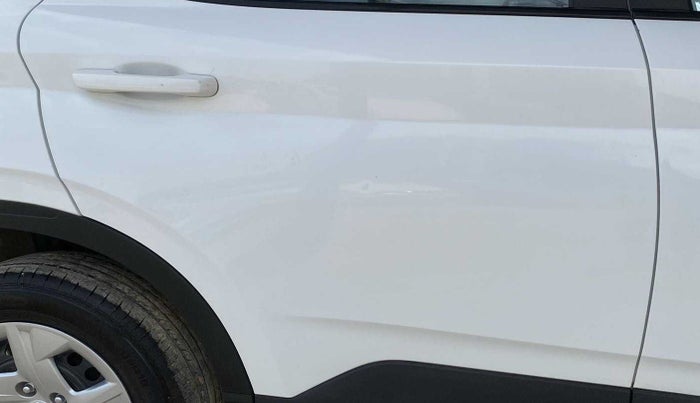 2022 Hyundai VENUE SX 1.2 PETROL, Petrol, Manual, 12,322 km, Right rear door - Slightly dented