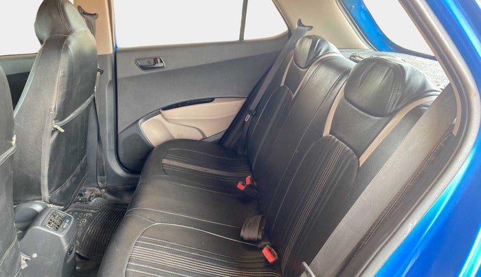 2019 Hyundai Grand i10 MAGNA 1.2 KAPPA VTVT, Petrol, Manual, 36,145 km, Right Side Rear Door Cabin