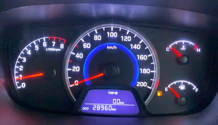 2016 Hyundai Grand i10 MAGNA 1.2 KAPPA VTVT, Petrol, Manual, 28,960 km, Odometer Image