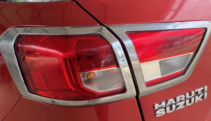 2017 Maruti Vitara Brezza ZDI, Diesel, Manual, 80,319 km, Left tail light - Chrome has minor damage