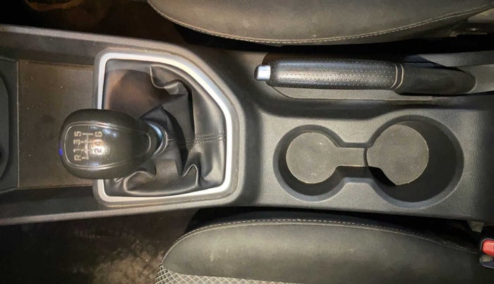 2018 Hyundai Creta E PLUS 1.6 PETROL, Petrol, Manual, 71,552 km, Gear Lever