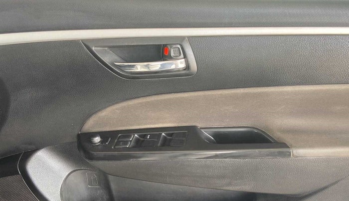 2015 Maruti Swift VDI, Diesel, Manual, 1,20,312 km, Driver Side Door Panels Control