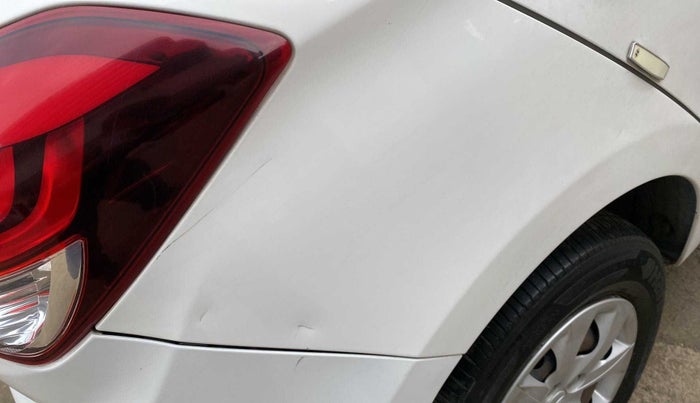 2015 Hyundai Elite i20 MAGNA 1.2, Petrol, Manual, 32,344 km, Right quarter panel - Slightly dented