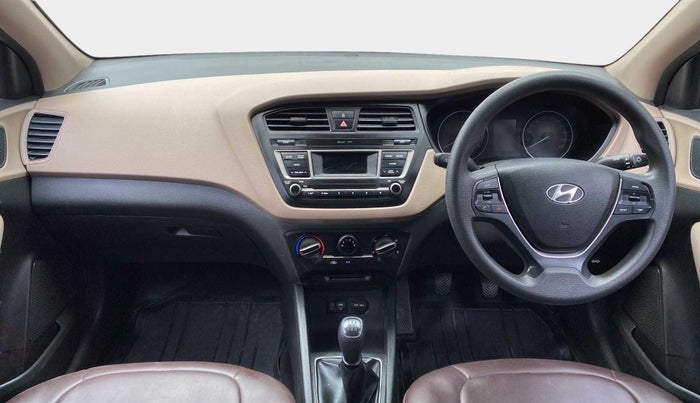 2015 Hyundai Elite i20 MAGNA 1.2, Petrol, Manual, 32,344 km, Dashboard