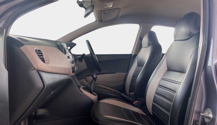 2019 Hyundai Grand i10 MAGNA 1.2 KAPPA VTVT, Petrol, Manual, 98,059 km, Right Side Front Door Cabin