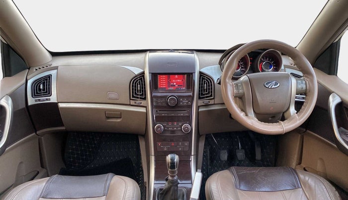 2013 Mahindra XUV500 W8, Diesel, Manual, 82,963 km, Dashboard