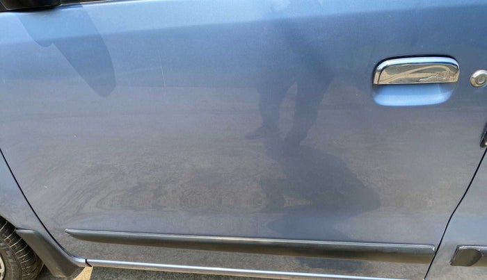 2015 Maruti Wagon R 1.0 LXI, Petrol, Manual, 71,381 km, Front passenger door - Slightly dented