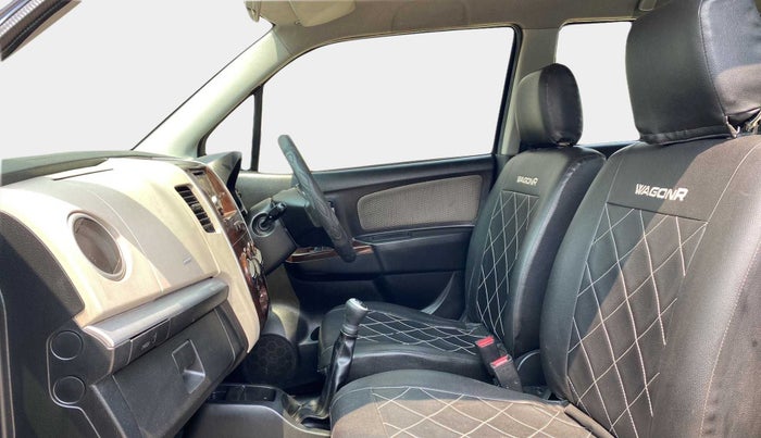 2015 Maruti Wagon R 1.0 LXI, Petrol, Manual, 71,381 km, Right Side Front Door Cabin