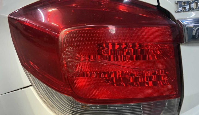 2015 Honda Amaze 1.2L I-VTEC S, Petrol, Manual, 69,534 km, Left tail light - Minor damage