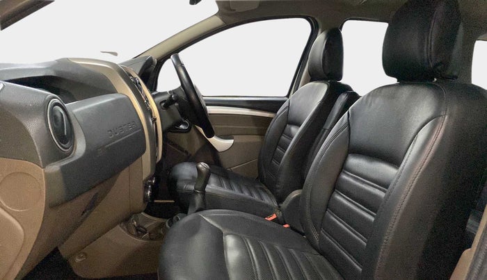 2017 Renault Duster 85 PS RXZ DIESEL, Diesel, Manual, 96,020 km, Right Side Front Door Cabin