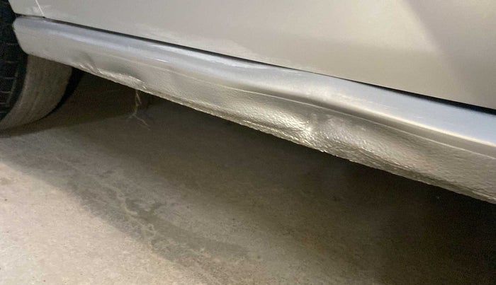 2019 Volkswagen Polo TRENDLINE 1.0L, Petrol, Manual, 44,762 km, Left running board - Slightly dented