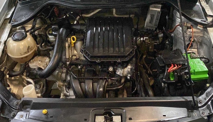 2019 Volkswagen Polo TRENDLINE 1.0L, Petrol, Manual, 44,762 km, Open Bonet
