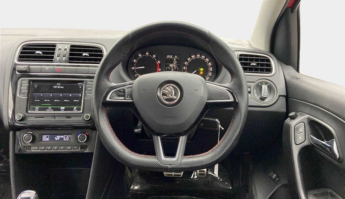 2018 Skoda Rapid STYLE 1.6 MPI AT, Petrol, Automatic, 48,875 km, Steering Wheel Close Up