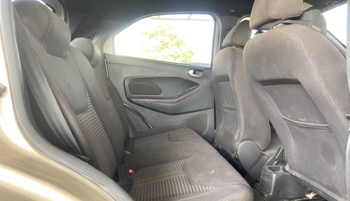 2018 Ford FREESTYLE TITANIUM PLUS 1.2 PETROL, Petrol, Manual, 95,544 km, Second-row right seat - Cover slightly stained