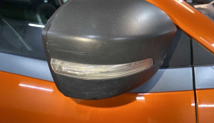 2019 Tata NEXON XE DIESEL, Diesel, Manual, 58,309 km, Right rear-view mirror - Indicator light has minor damage