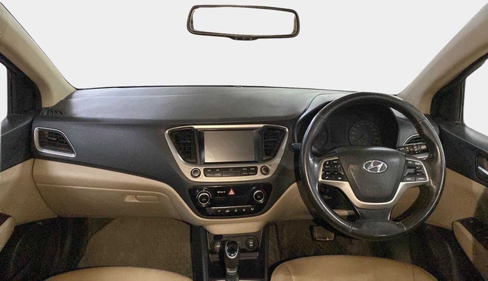 2017 Hyundai Verna 1.6 CRDI SX + AT, Diesel, Automatic, 95,387 km, Dashboard