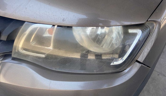 2017 Renault Kwid RXL, Petrol, Manual, 1,10,810 km, Left headlight - Faded