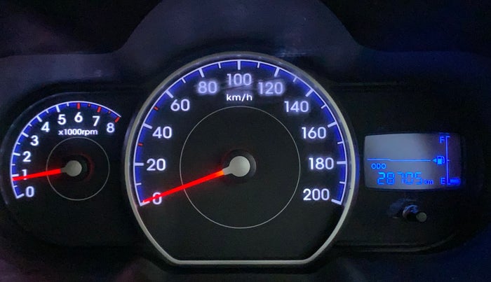 2015 Hyundai i10 SPORTZ 1.1, Petrol, Manual, 28,705 km, Odometer Image