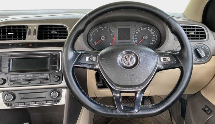 2015 Volkswagen Vento HIGHLINE PETROL AT, Petrol, Automatic, 58,015 km, Steering Wheel Close Up