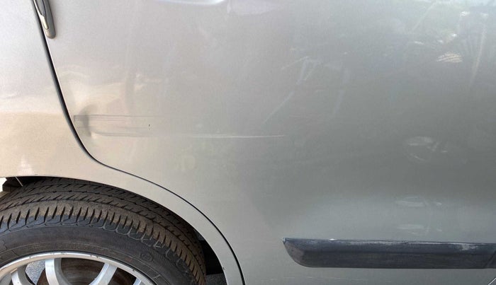 2016 Maruti Wagon R 1.0 VXI, Petrol, Manual, 52,962 km, Right rear door - Slightly dented