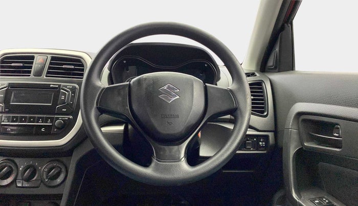 2016 Maruti Vitara Brezza VDI, Diesel, Manual, 81,748 km, Steering Wheel Close Up