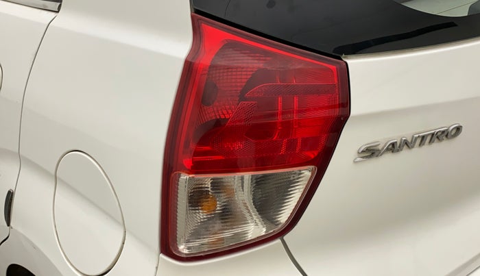 2019 Hyundai NEW SANTRO SPORTZ CNG, CNG, Manual, 69,189 km, Left tail light - Minor scratches