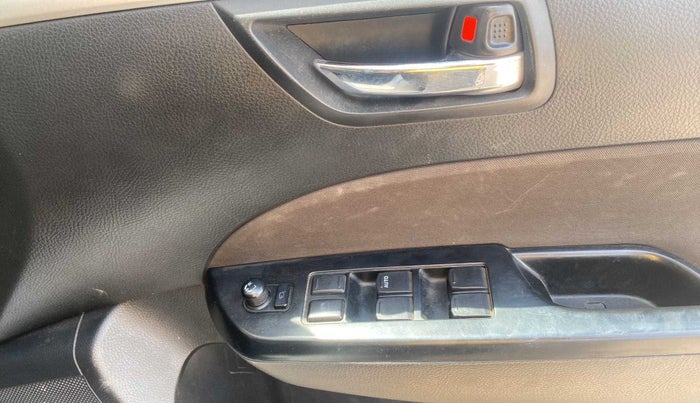 2016 Maruti Swift VXI O, Petrol, Manual, 60,011 km, Driver Side Door Panels Control