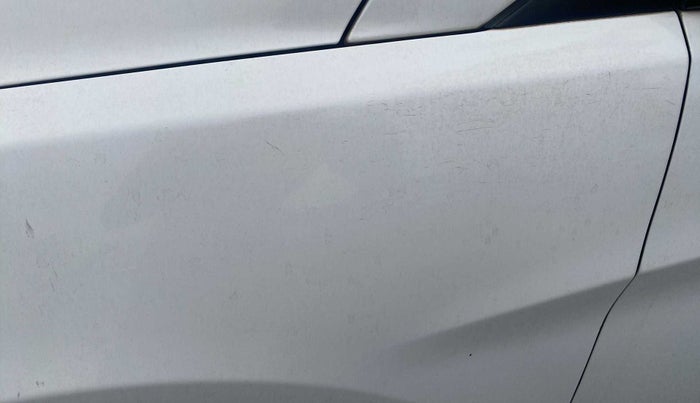 2017 Hyundai Verna 1.6 VTVT SX (O), Petrol, Manual, 89,031 km, Left fender - Minor scratches