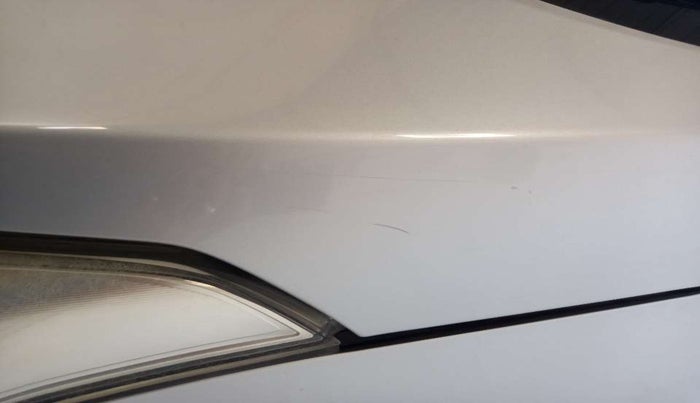 2016 Hyundai Grand i10 SPORTZ 1.2 KAPPA VTVT, Petrol, Manual, 65,120 km, Bonnet (hood) - Minor scratches