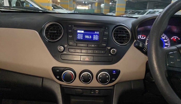 2016 Hyundai Grand i10 SPORTZ 1.2 KAPPA VTVT, Petrol, Manual, 65,120 km, Air Conditioner