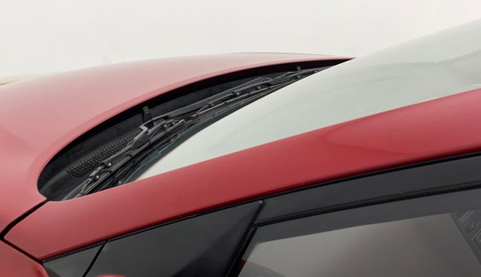 2015 Hyundai Elite i20 SPORTZ 1.2, Petrol, Manual, 91,994 km, Left A pillar - Minor scratches