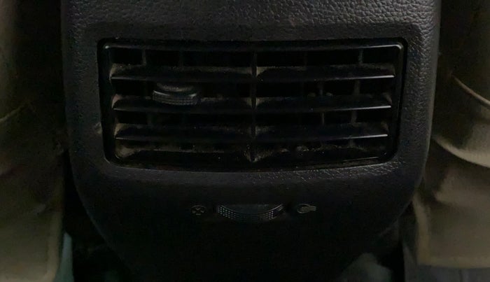 2015 Hyundai Elite i20 SPORTZ 1.2, Petrol, Manual, 91,994 km, Rear AC Vents