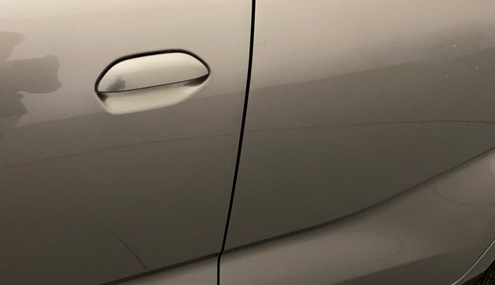 2021 Datsun Redi Go T(O) 1.0, Petrol, Manual, 25,247 km, Rear left door - Paint has faded