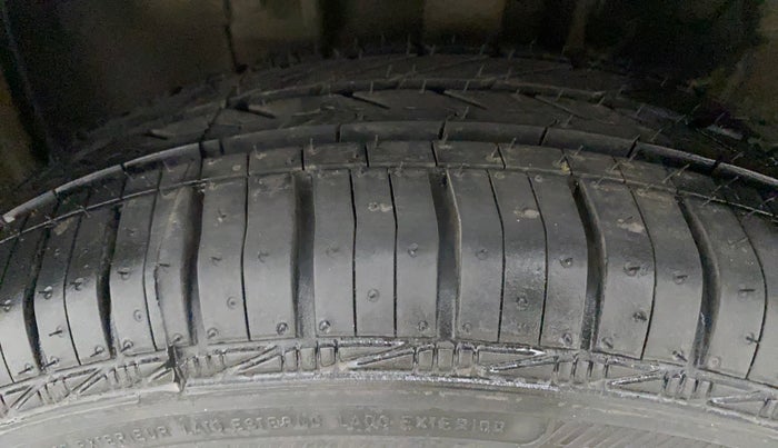 2021 Datsun Redi Go T(O) 1.0, Petrol, Manual, 25,247 km, Left Front Tyre Tread