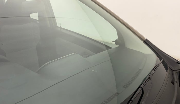 2021 Datsun Redi Go T(O) 1.0, Petrol, Manual, 25,247 km, Front windshield - Minor spot on windshield