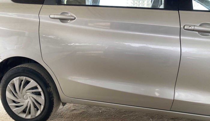 2018 Maruti Ertiga VXI SHVS, Petrol, Manual, 58,685 km, Right rear door - Minor scratches