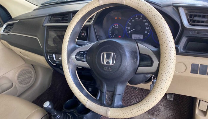 2017 Honda Amaze 1.2L I-VTEC S(O) PRIVILEGE EDITION, Petrol, Manual, 46,169 km, Steering wheel - Sound system control not functional