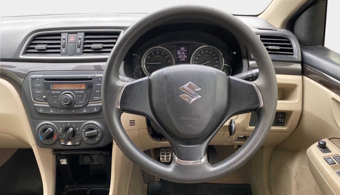2016 Maruti Ciaz VXI, Petrol, Manual, 69,098 km, Steering Wheel Close Up