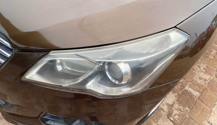 2016 Maruti Ciaz VXI, Petrol, Manual, 69,098 km, Left headlight - Faded