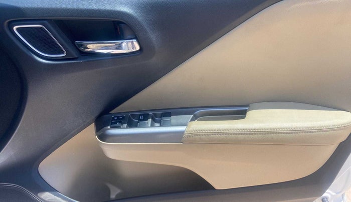 2019 Honda City 1.5L I-VTEC ZX CVT, Petrol, Automatic, 17,913 km, Driver Side Door Panels Control