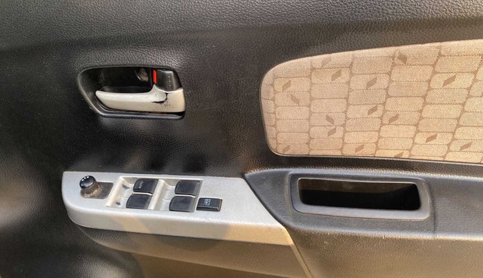 2015 Maruti Wagon R 1.0 VXI, Petrol, Manual, 64,543 km, Driver Side Door Panels Control