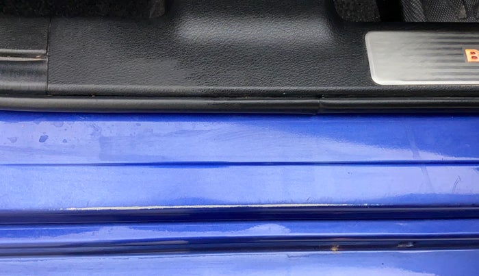 2017 Maruti Baleno ZETA PETROL 1.2, Petrol, Manual, 28,341 km, Right running board - Minor scratches