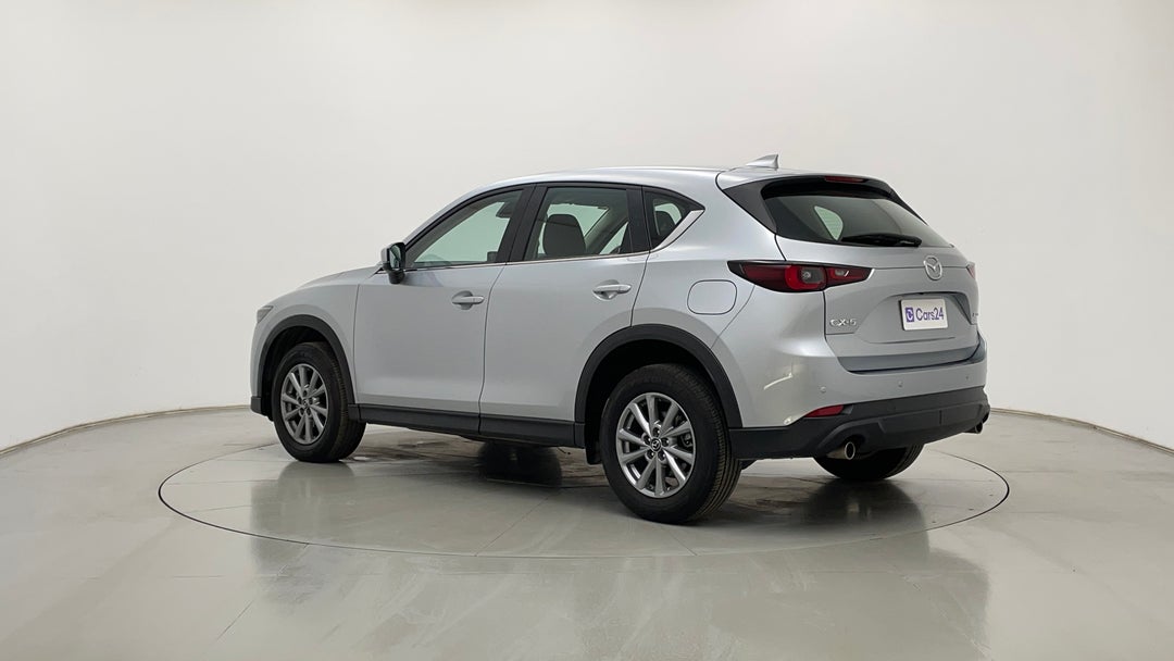 Left Back Diagonal (45- Degree) View