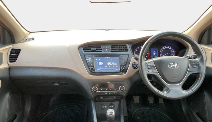 2016 Hyundai Elite i20 ASTA 1.2 (O), Petrol, Manual, 40,821 km, Dashboard