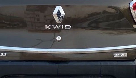 2017 Renault Kwid CLIMBER 1.0 AMT, Petrol, Automatic, 24,143 km, Dicky (Boot door) - Slightly dented